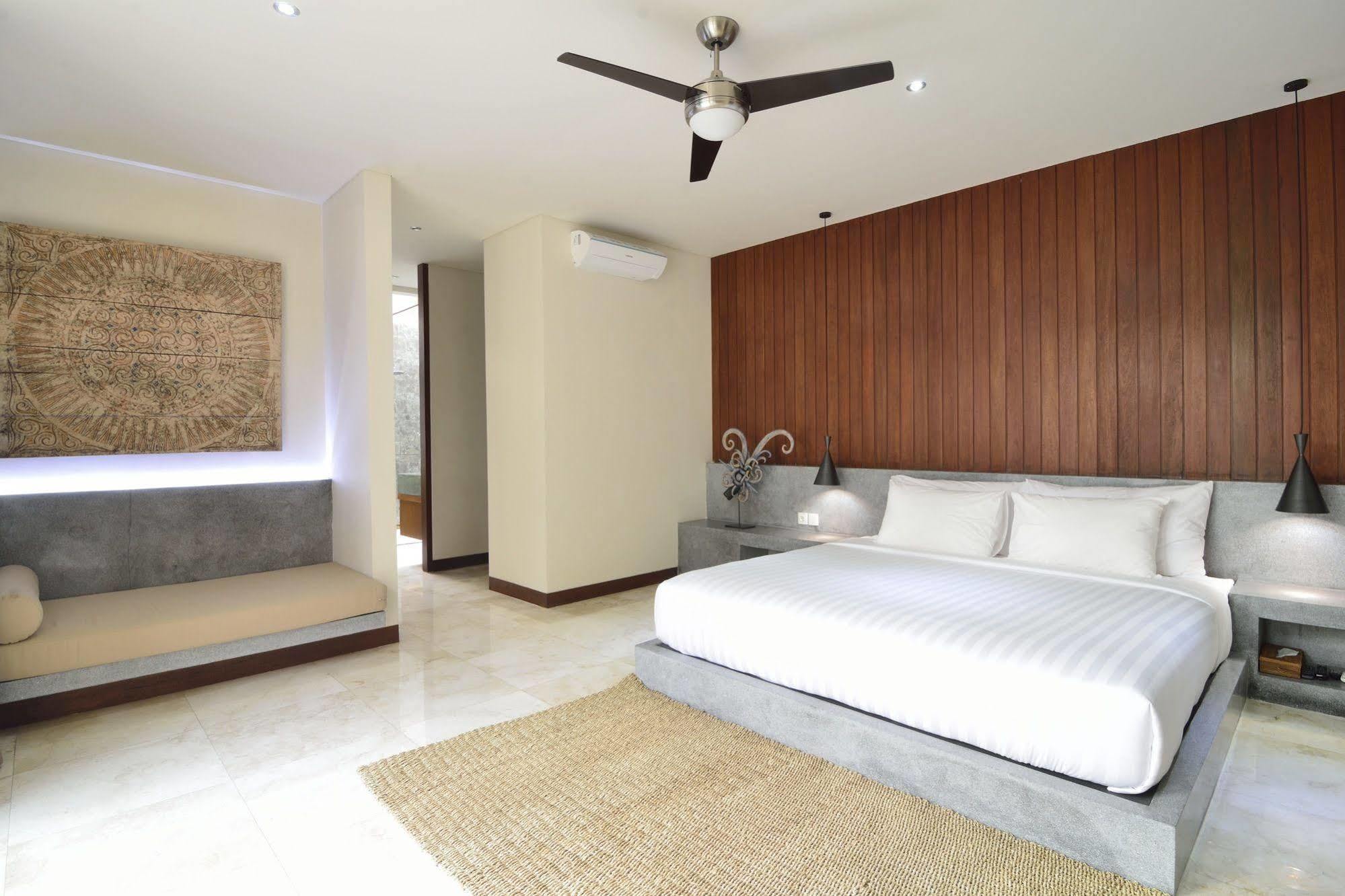 Bale Mandala Villas Senggigi Exterior foto