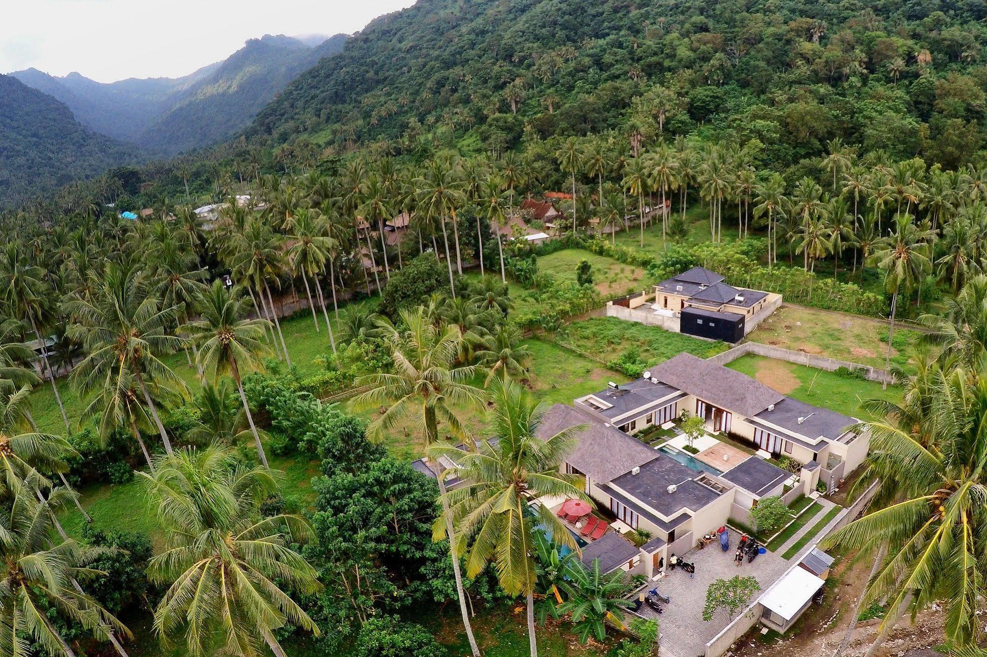Bale Mandala Villas Senggigi Exterior foto